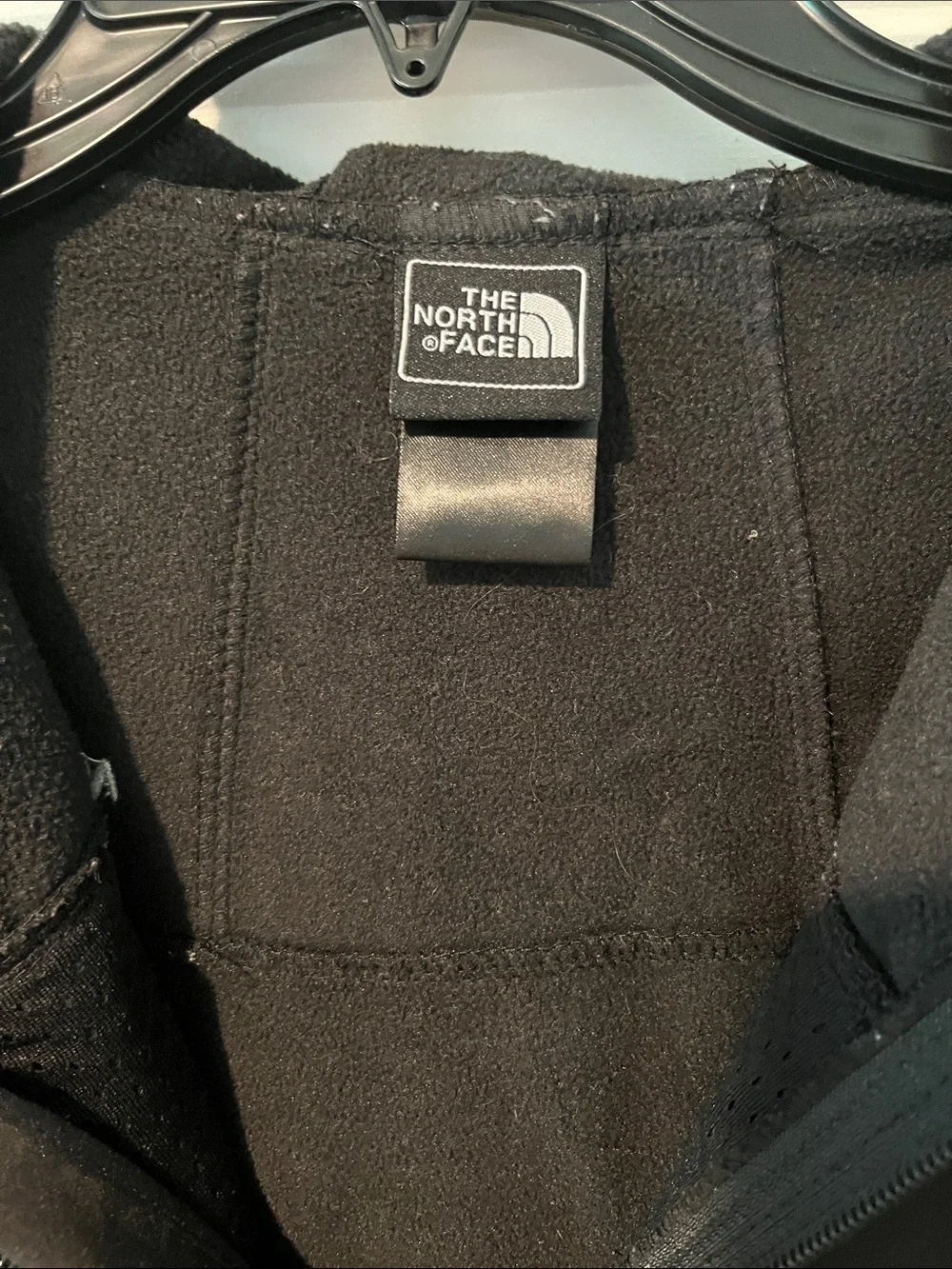 The North Face Men’s Black Soft-Shell Hooded Performance Jacket size m